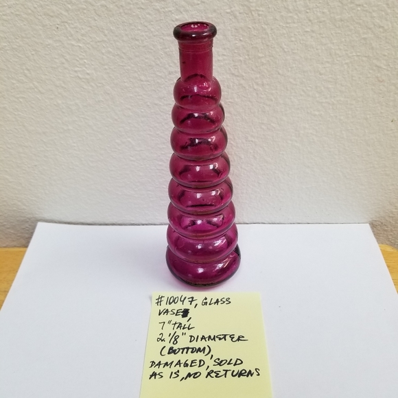 #10047 Rare Collectible Red Glass 7" Vase - Picture 2 of 9